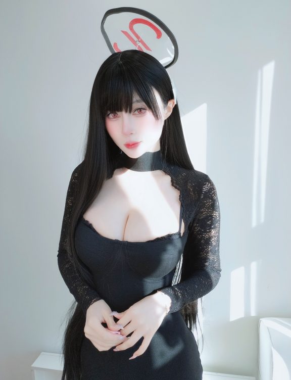 白银81-自摄Vol.104-莉音OL[117P+9V]