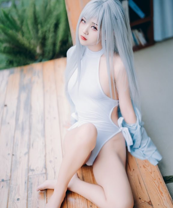 萌芽儿-白泳装[25P]