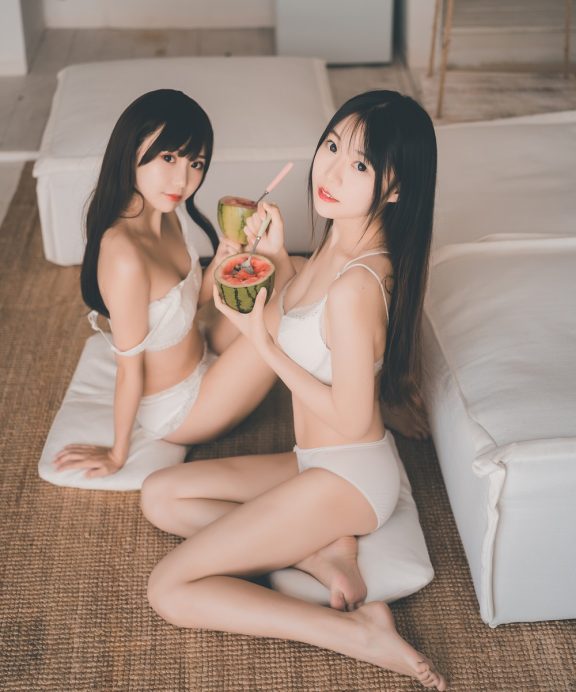面饼仙儿&香草喵露露-饼饼和香草喵[23P]