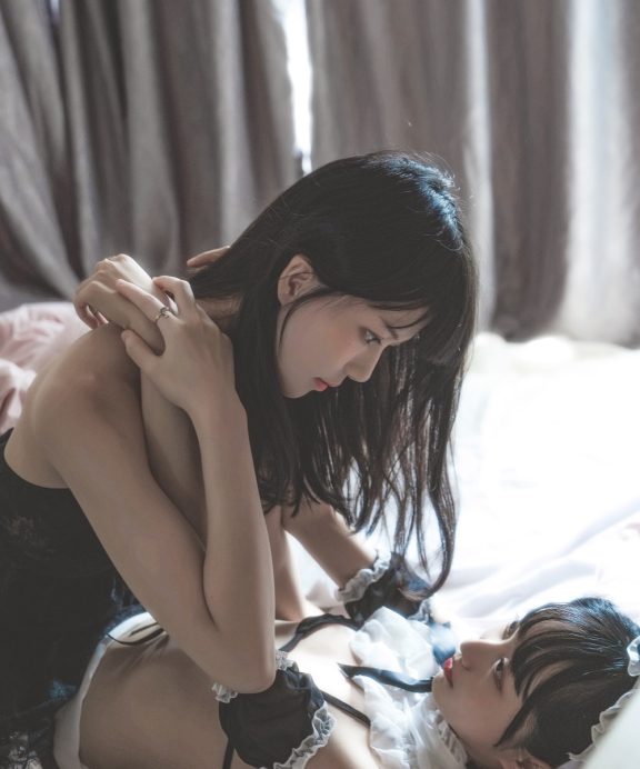 木棉棉&桜桃喵-她SHE-暮-黑裙妹抖[48P]