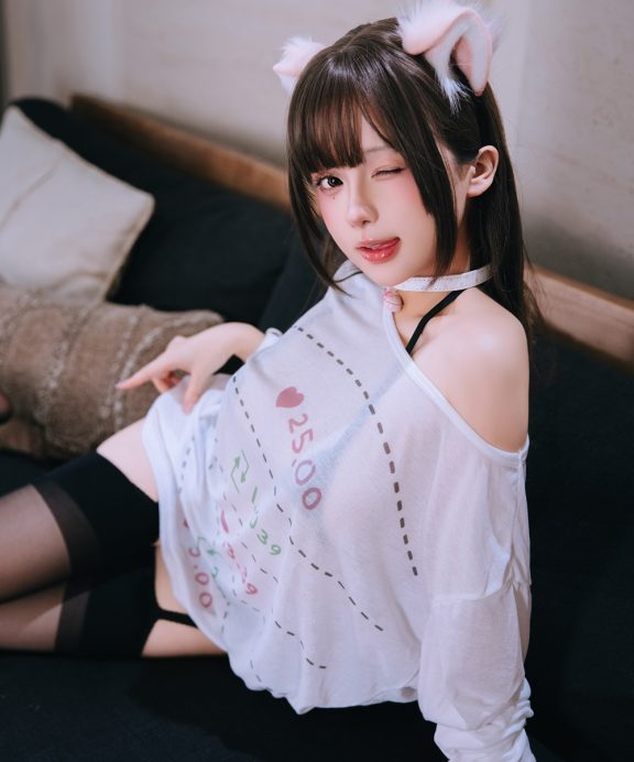 日奈娇-家里的猫[180P+5V]