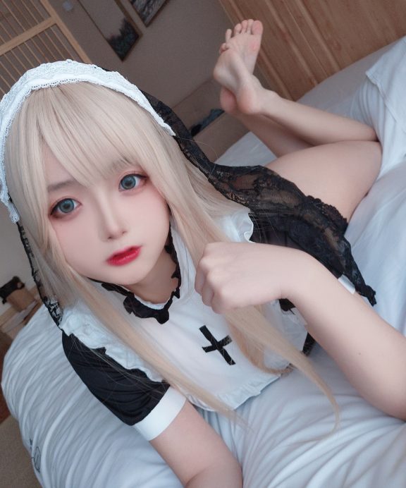 日奈娇-黑白修女自拍[50P]