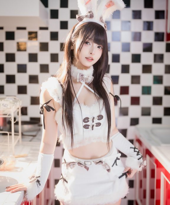 神楽坂真冬-毛绒白兔[75P+2V]
