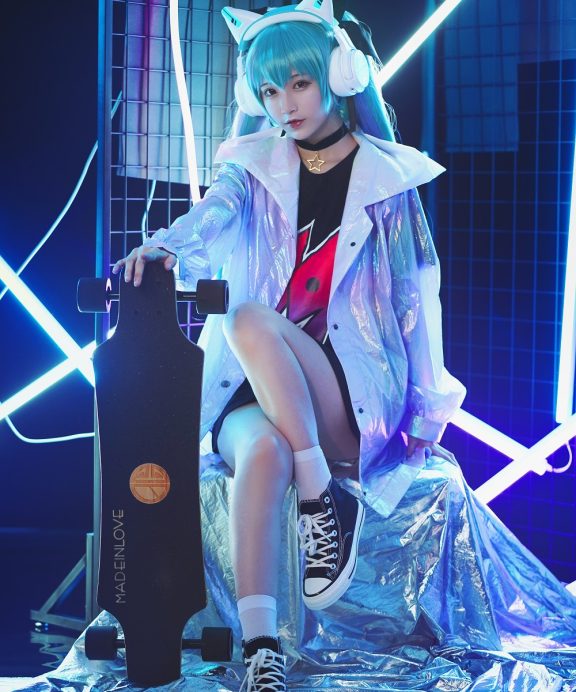 铁板烧鬼舞w-妖舞耳机miku最终[18P+1V]