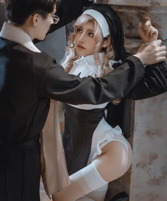 一笑芳香沁-修女与神父[46P+3V]