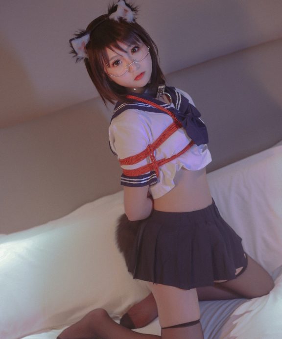 是青水-猫耳JK束缚[36P]