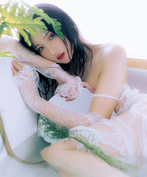 瓦斯塔亚小龙虾-鲸[23P]