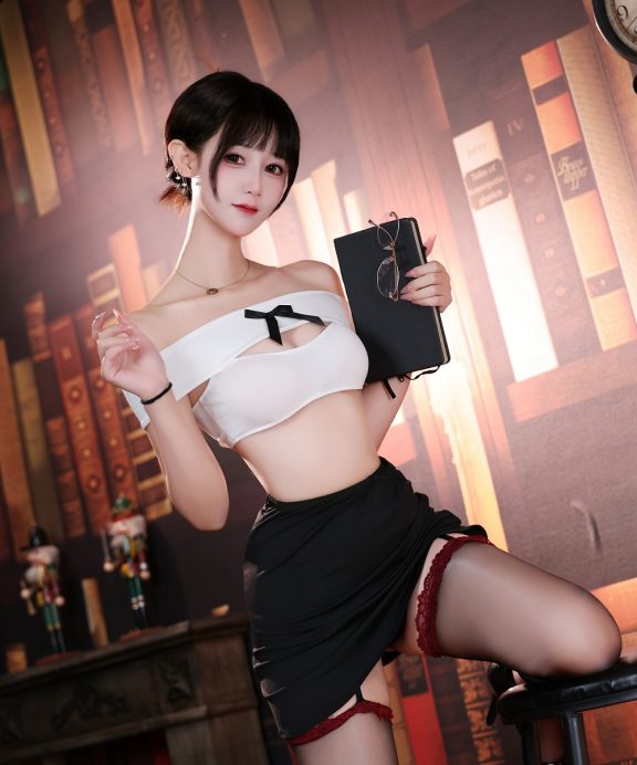 羽生三未-甜系OL[32P]