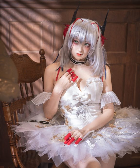 Luisa零纱-明日方舟-W芭蕾[30P]