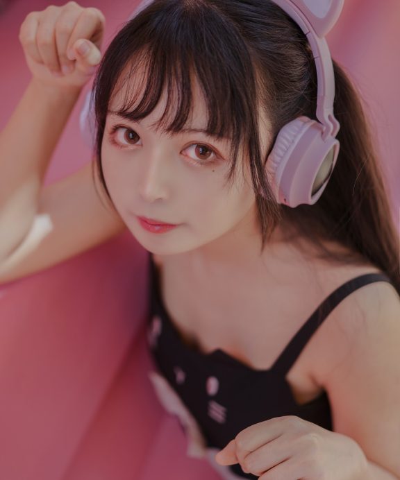 黑猫猫-Pink猫咪[21P]