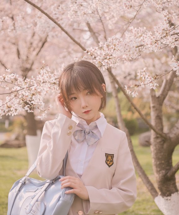 名濑弥七-樱花JK[14P]