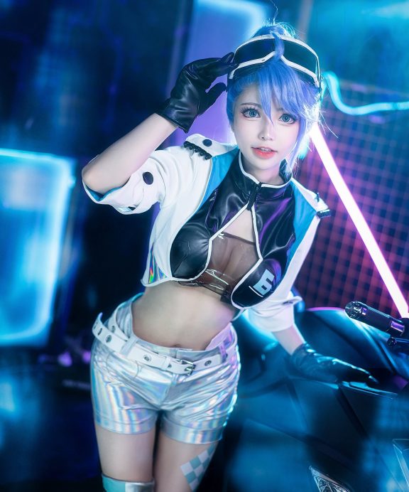 六二二同学-高能手办团-泉·机车少女[13P]