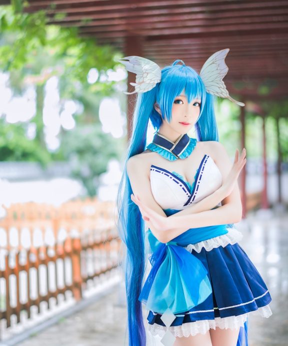 青青子Js-初音未来礼服[9P]