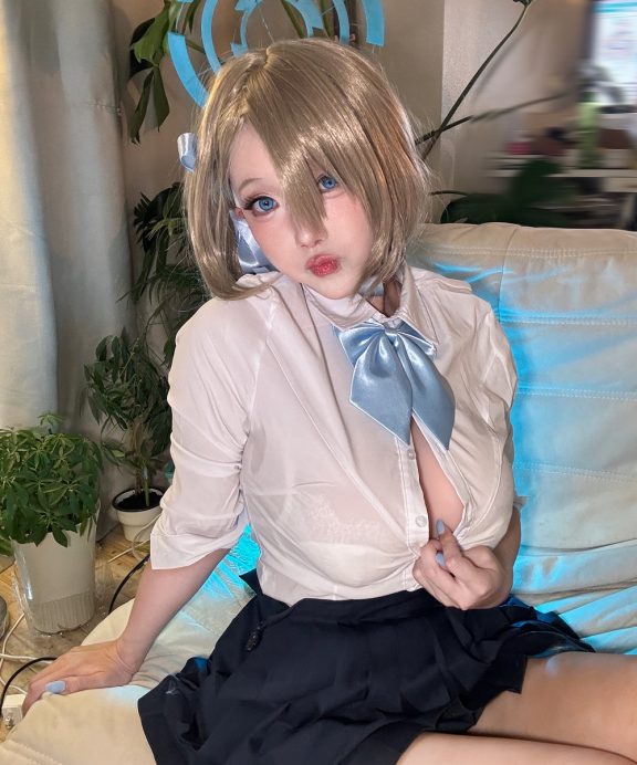 切切celia-蔚蓝档案-明日奈制服自拍[17P+7V]