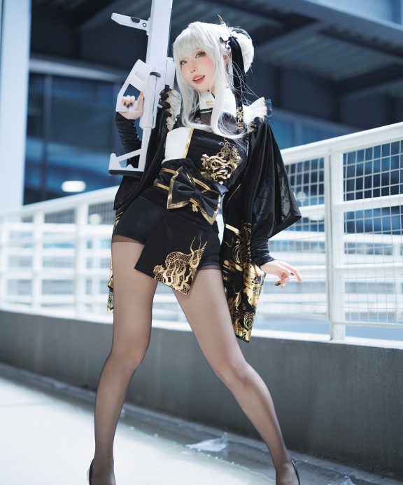 切切celia-Nikke胜利女神-布兰儿浴衣[17P]