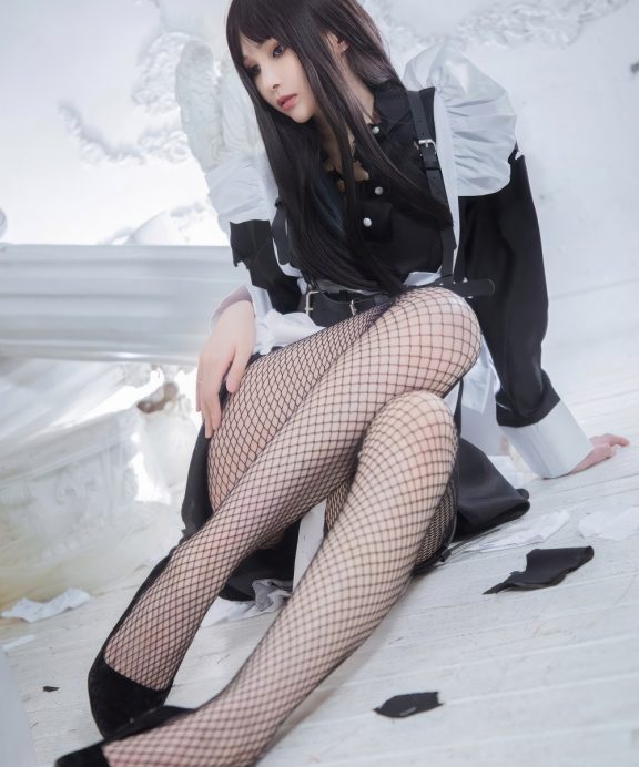 vams子-网袜长裙女仆[30P]