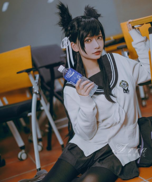 神本无尾Aria-碧蓝航线-爱宕JK[18P]