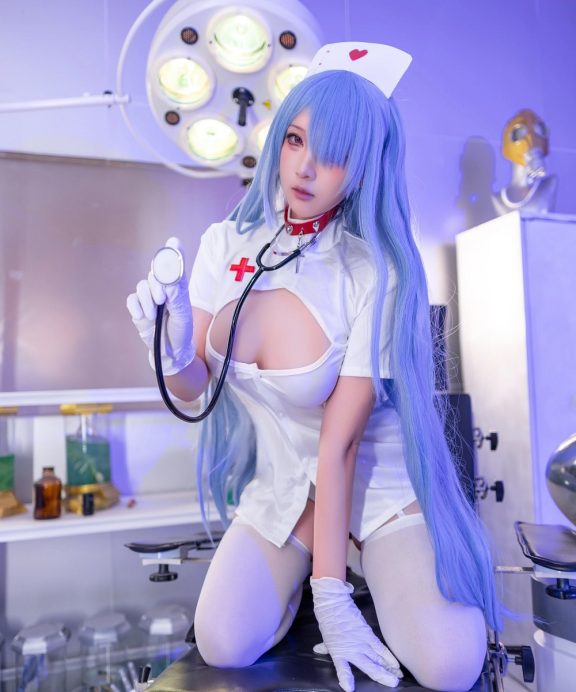 小和甜酒-碧蓝航线-伏罗希洛夫护士[25P+2V]