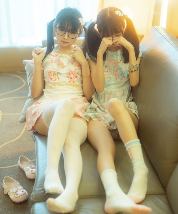 幼水铃衣-双人闺蜜[48P]